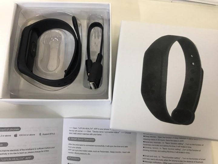 

Фитнес-трекер М3 Mi Band, отличный товар