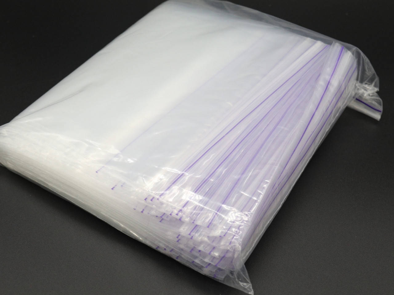 

Пакеты с замком ZIP-LOCK. 160ммх250мм. 100шт/уп.
