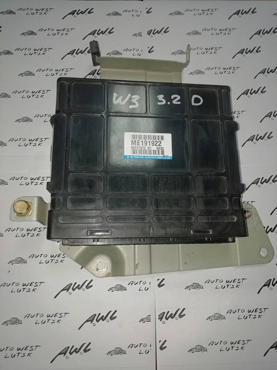 

Блок управления двигателем Mitsubishi PAJERO WAGON 3, 3,2DID, 2006г. ME191922
