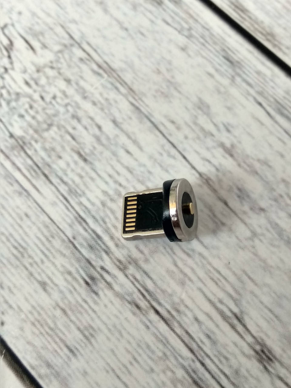 

Адаптер Lightning для usb cable 4you Magnetic (360град.)