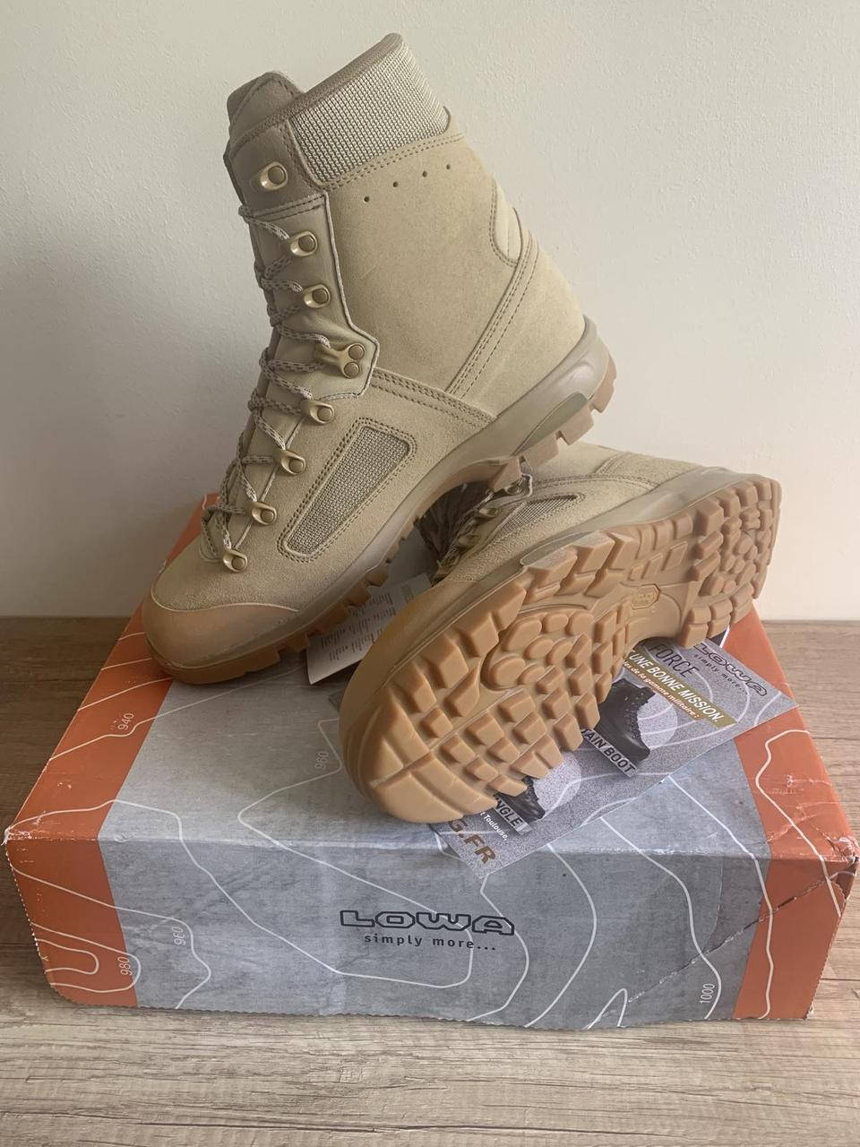 

Берцы Lowa Elite Desert