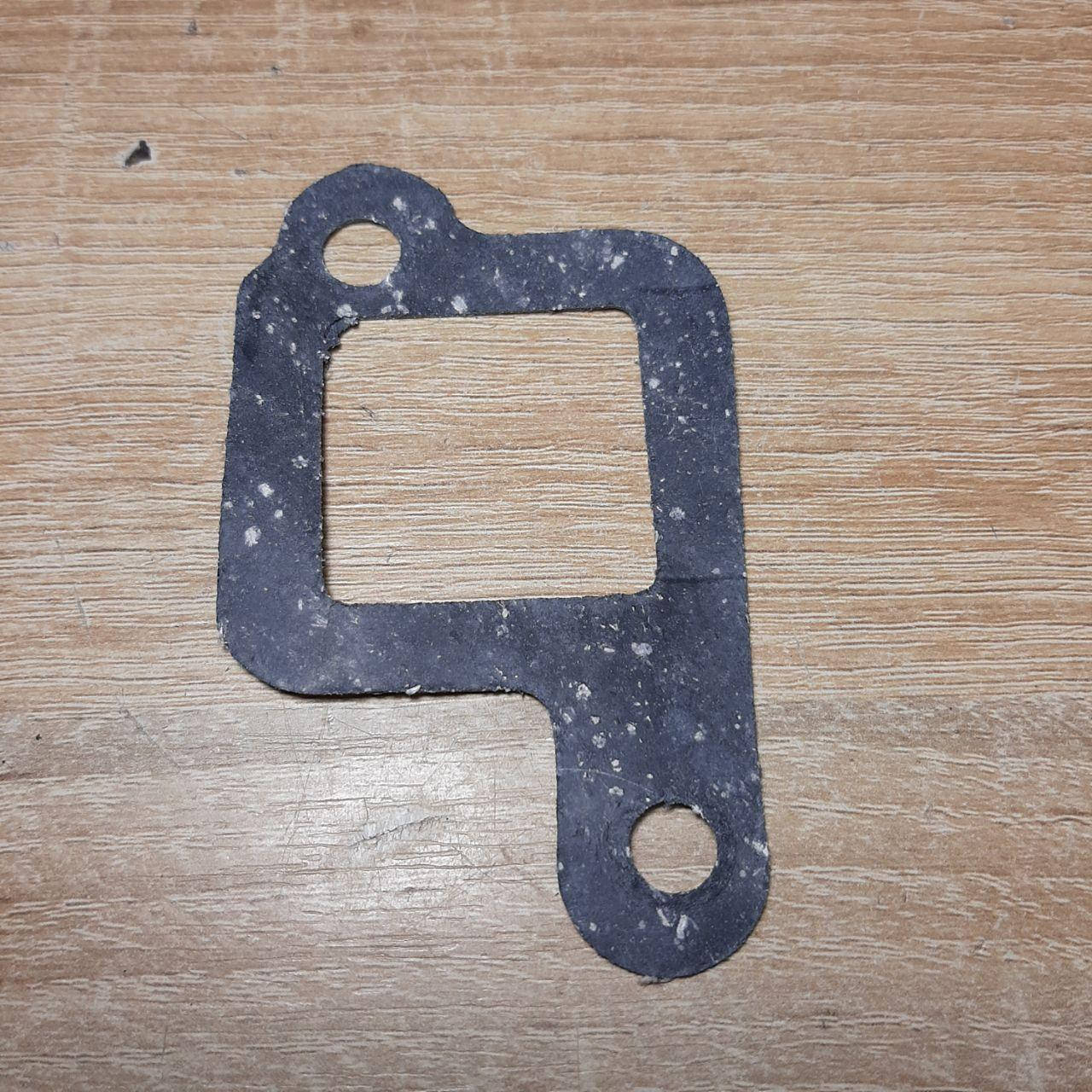 

Прокладка корпуса термостата Газель,Волга дв.406,405 утолщеная (пр-во ВАТИ,г.Волжский)