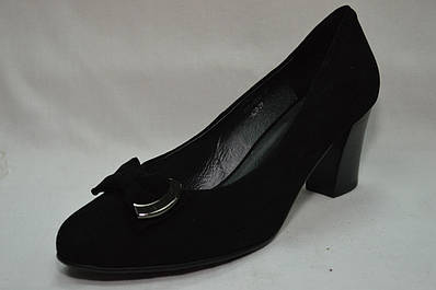 Чорні замкові туфлі Erisses. Розміри: 40, 41 (замша); 41, 42 (кожа).