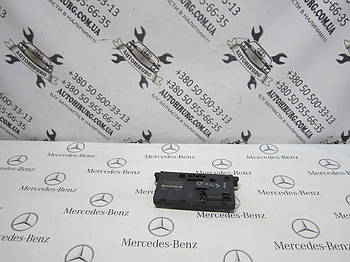 Блок керування передніми лівими дверима MERCEDES-BENZ w219 cls-class (A2198200626)