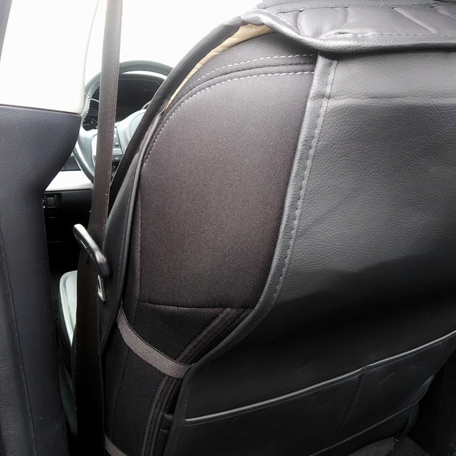 Комплект авточехлов из экокожи с вышивкой "Корона"