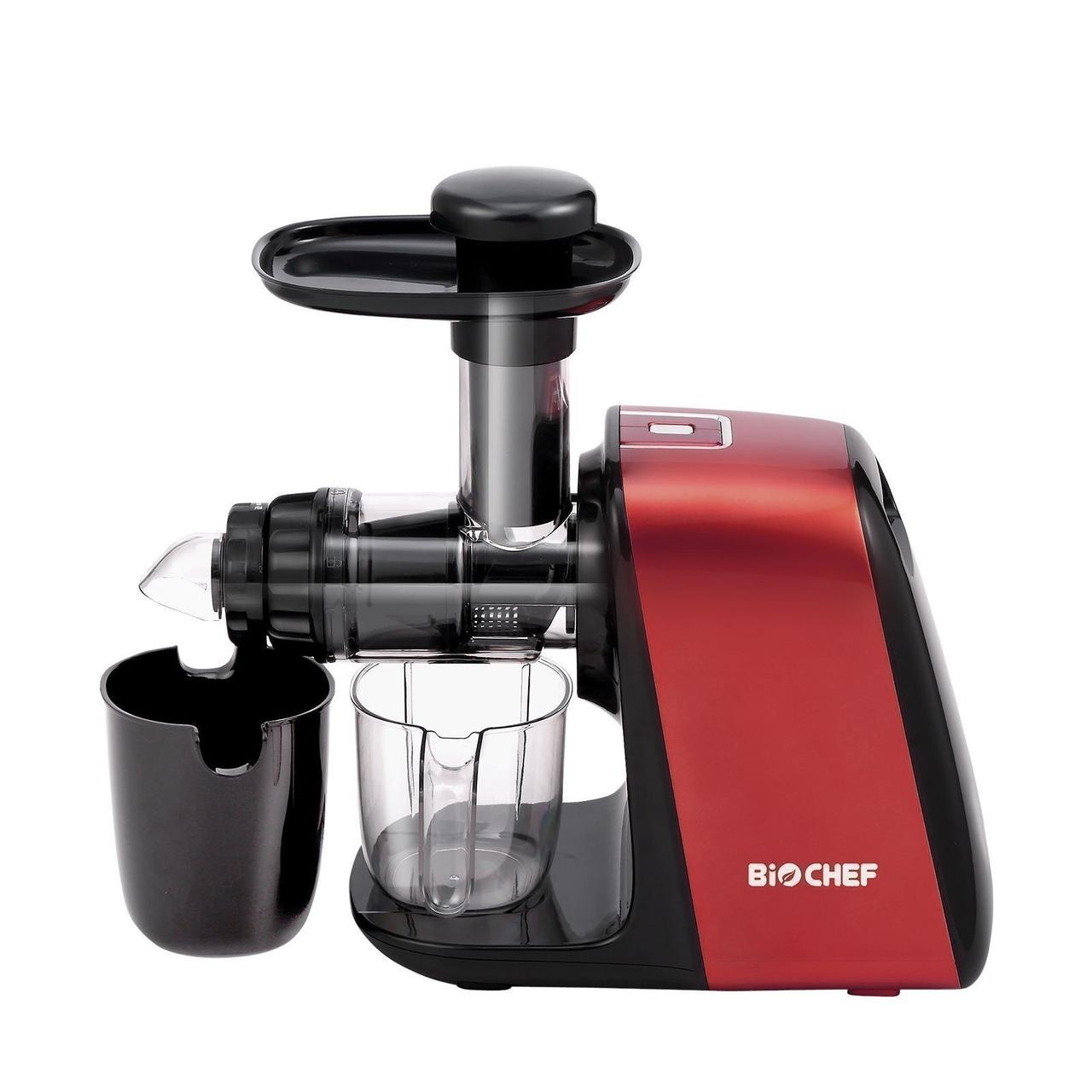 Соковитискач BioChef Axis Compact Cold Press Juicer червона