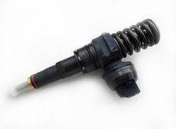 Насос-форсунка 070130073N на VW T5 2.5 TDI, VW Touareg 2.5 TDI Оригінал