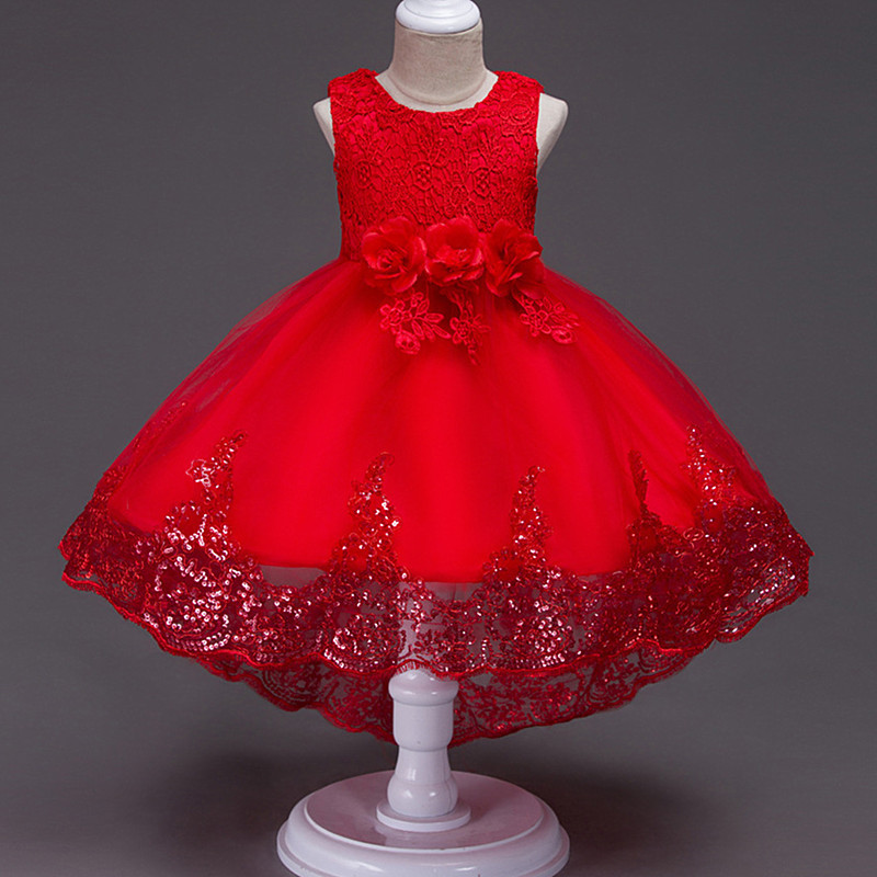 Ошатне яскраве червоне плаття, каскадне. Elegant bright red dress, cascading2021