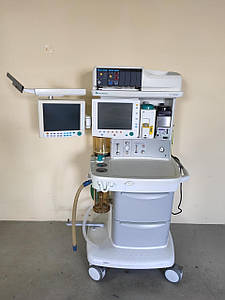 Datex-Ohmeda S/5 Avance Наркозний-дихальний апарат (2009)