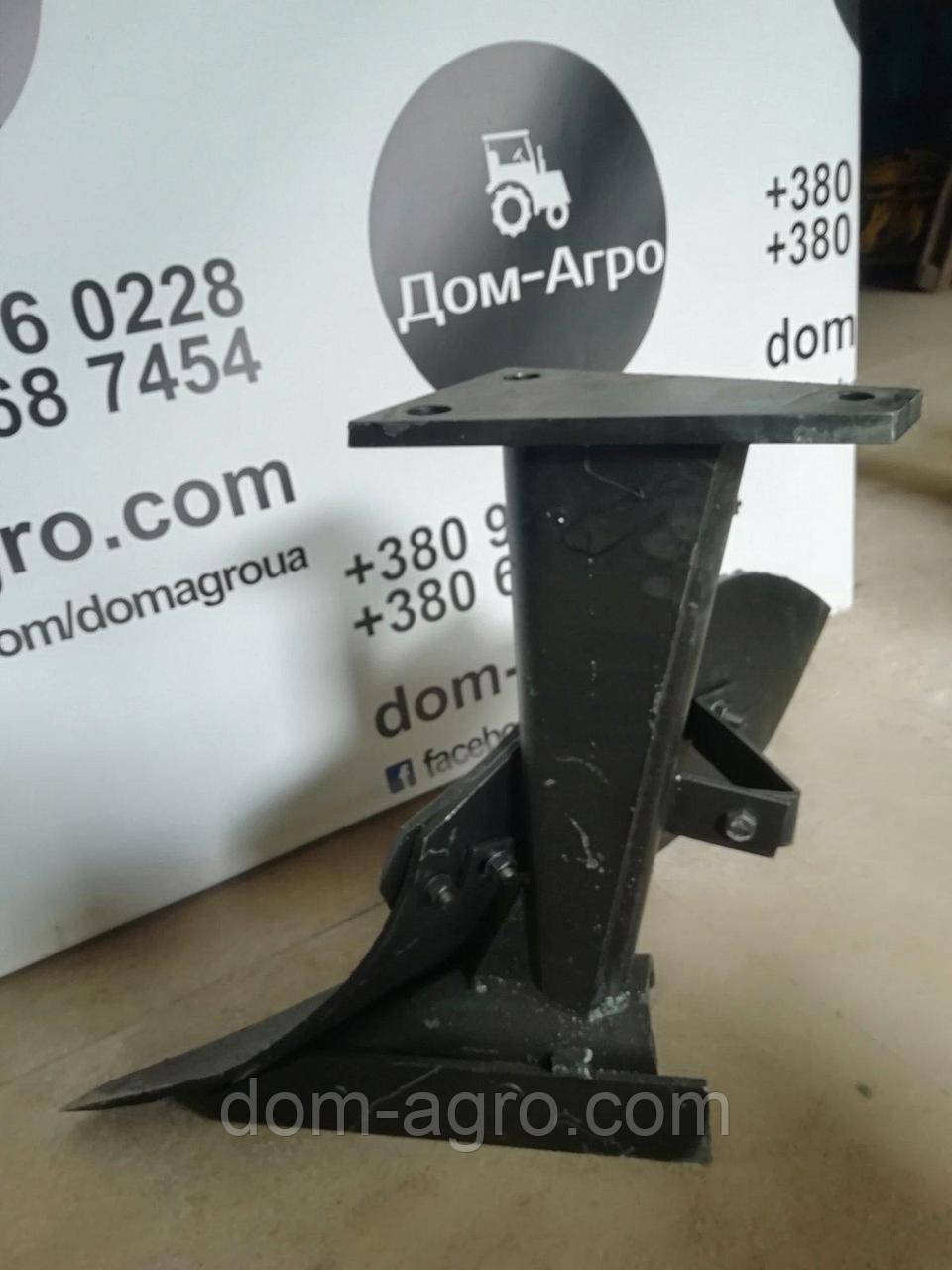 Корпус плуга в зборі 30 висока стійка Bomet