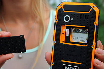 NO.1 M2 - фотообзор защищенного смартфона 3