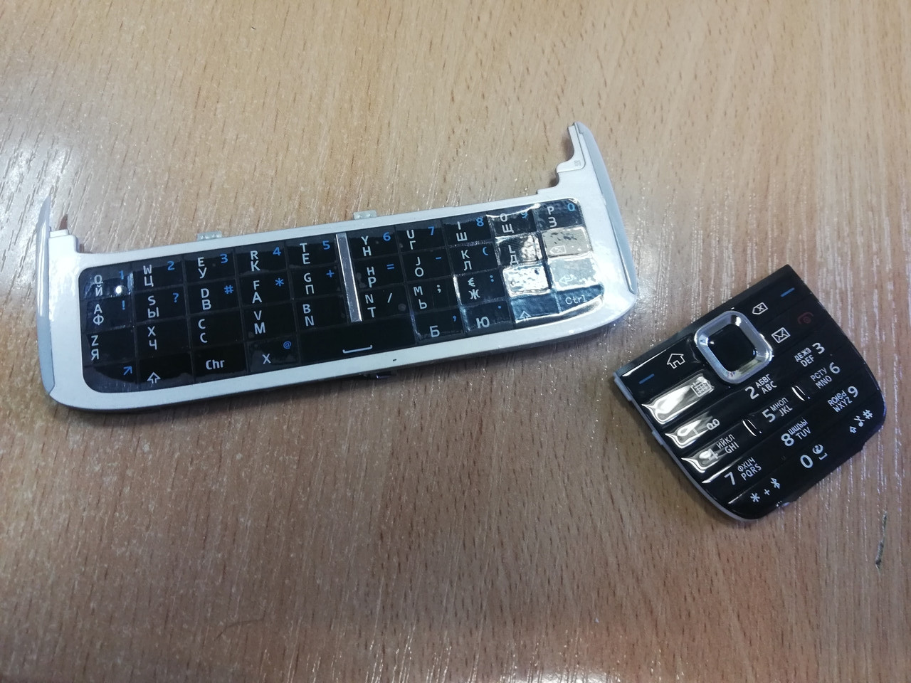 Клавиатура для Nokia E75 комплект - фото 1 - id-p1052187234