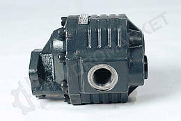 Насос шестеренний 82 л (3 болта) UNI лівий