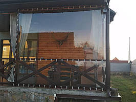 М'які вікна із прозорого вінілу для літніх кафе, ресторанів, барів