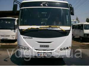 Iveco 27.14 EuroBus лобове скло