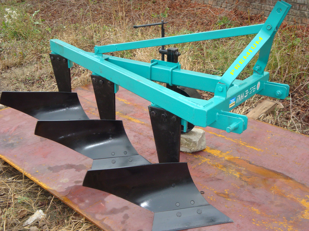 Плуг навісний трикорпусний 325 Каменець, фото 1