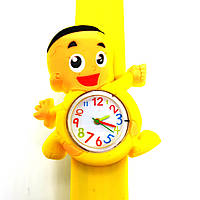 Детские часы Flip-flop Мальчик желтый на желтом силиконовом флип-ремешке.