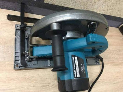 Пила дискова Makita 5233MG Гарантія 12 міс. 255 мм круг