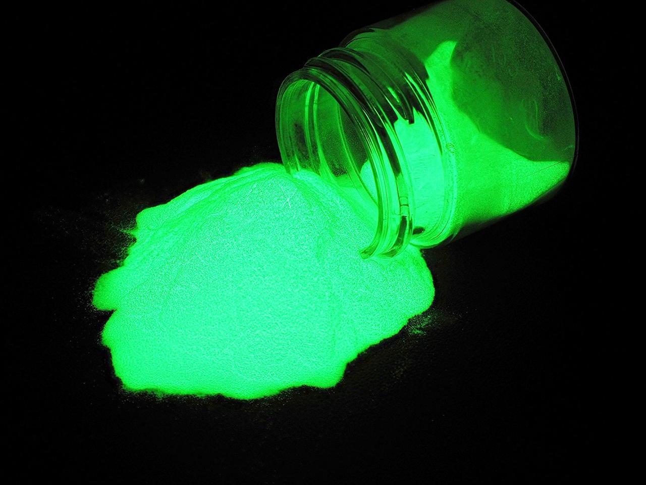 Світний порошок TAT 33 з базовим зеленим світінням у темряві. Фасування 1 кг.