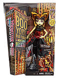 Лялька Monster High Луна Мотюс Бу Йорк — Boo York Gala Ghoulfriends Luna Mothews, фото 7