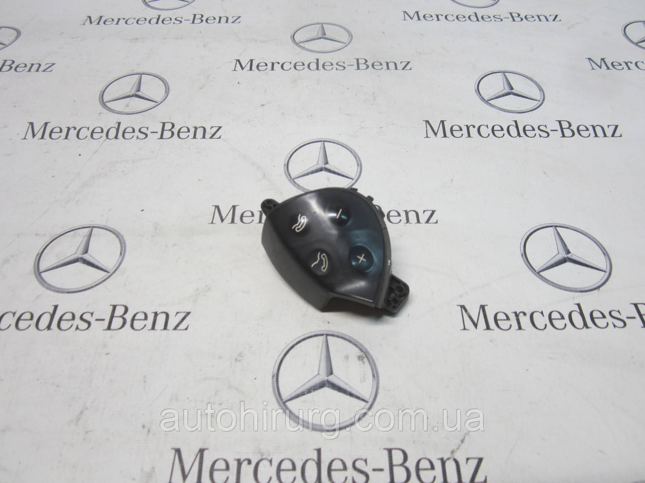 Блок кнопок керування на кермі MERCEDES-BENZ w211 e-class (A2118206110)