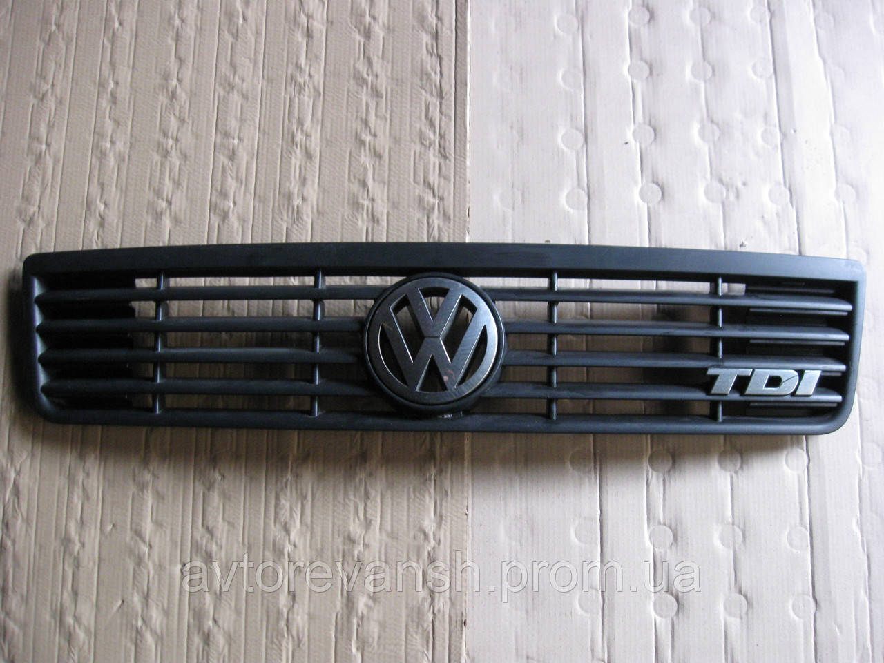Решітка радіатора Фольксваген ЛТ бу Volkswagen