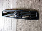 Решітка радіатора Фольксваген ЛТ бу Volkswagen, фото 4