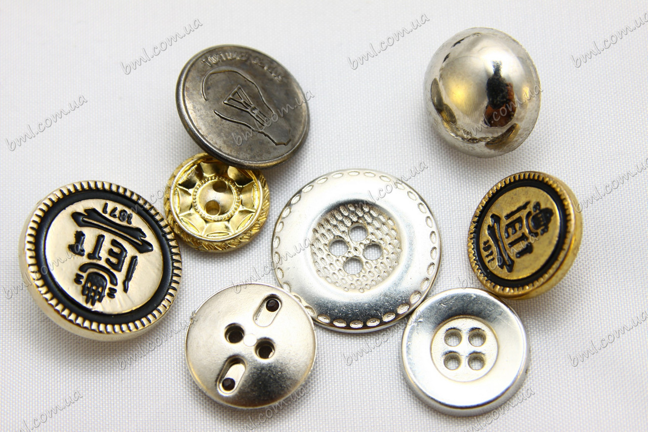 Ґудзики металеві