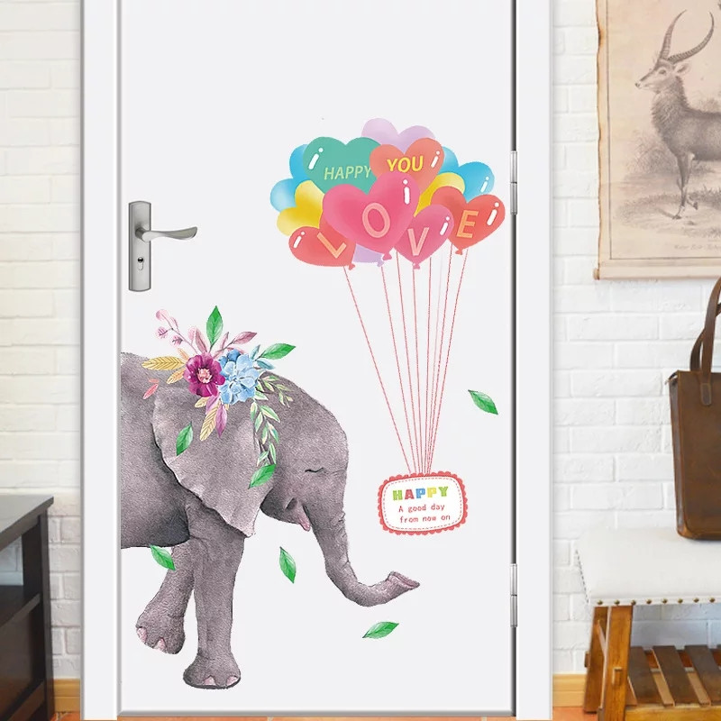 Наклейки в дитячий сад Слон летить на повітряних кульках! (лист 60 х 90 см) Б23