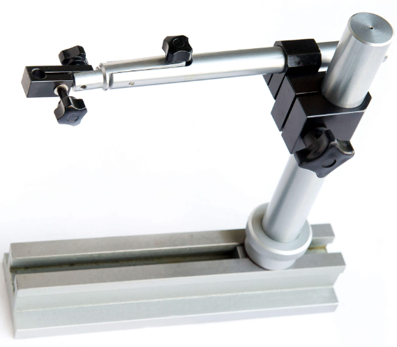 Універсальний вимірювальний стенд ZIIU 3104 з точним підведенням і Т-подібним підставою (mdr_5201), фото 1