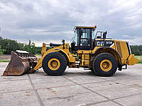 Фронтальный погрузчик Caterpillar 972K.