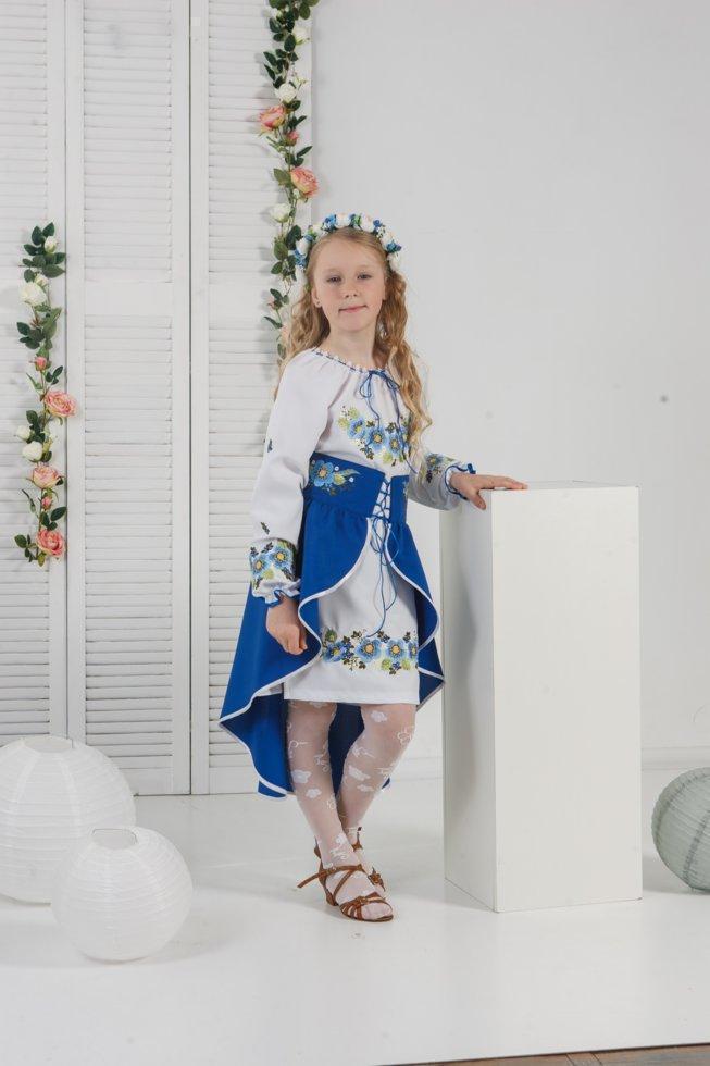 Костюм вишитий Волинські візерунки для дівчинки Шипшина синій 116 см