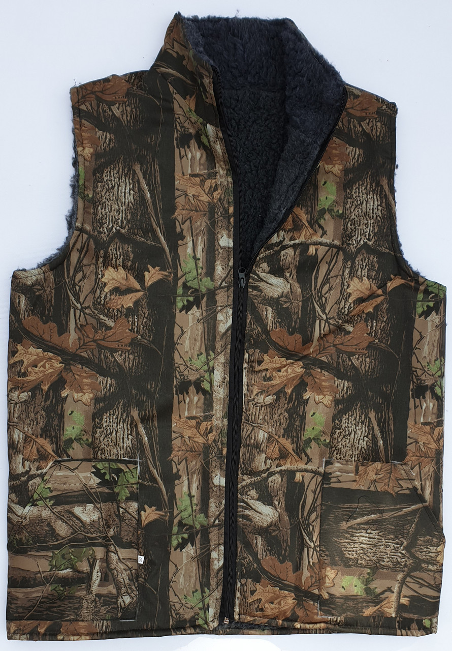 Жилетки, тілогрійки на штучному хутрі з камуфляжу на блискавці