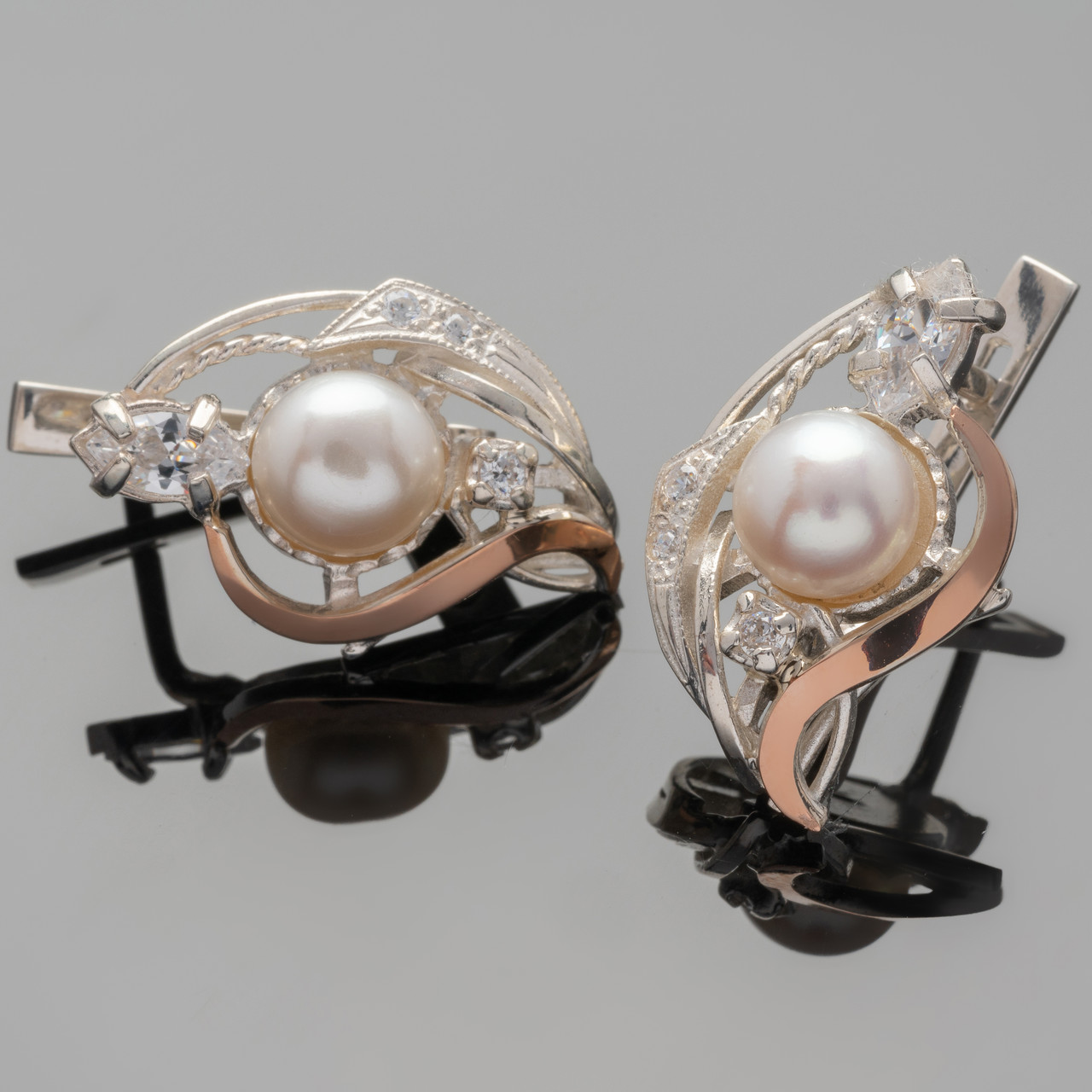 Срібні сережки з перлами і фіанітами арт. 422с