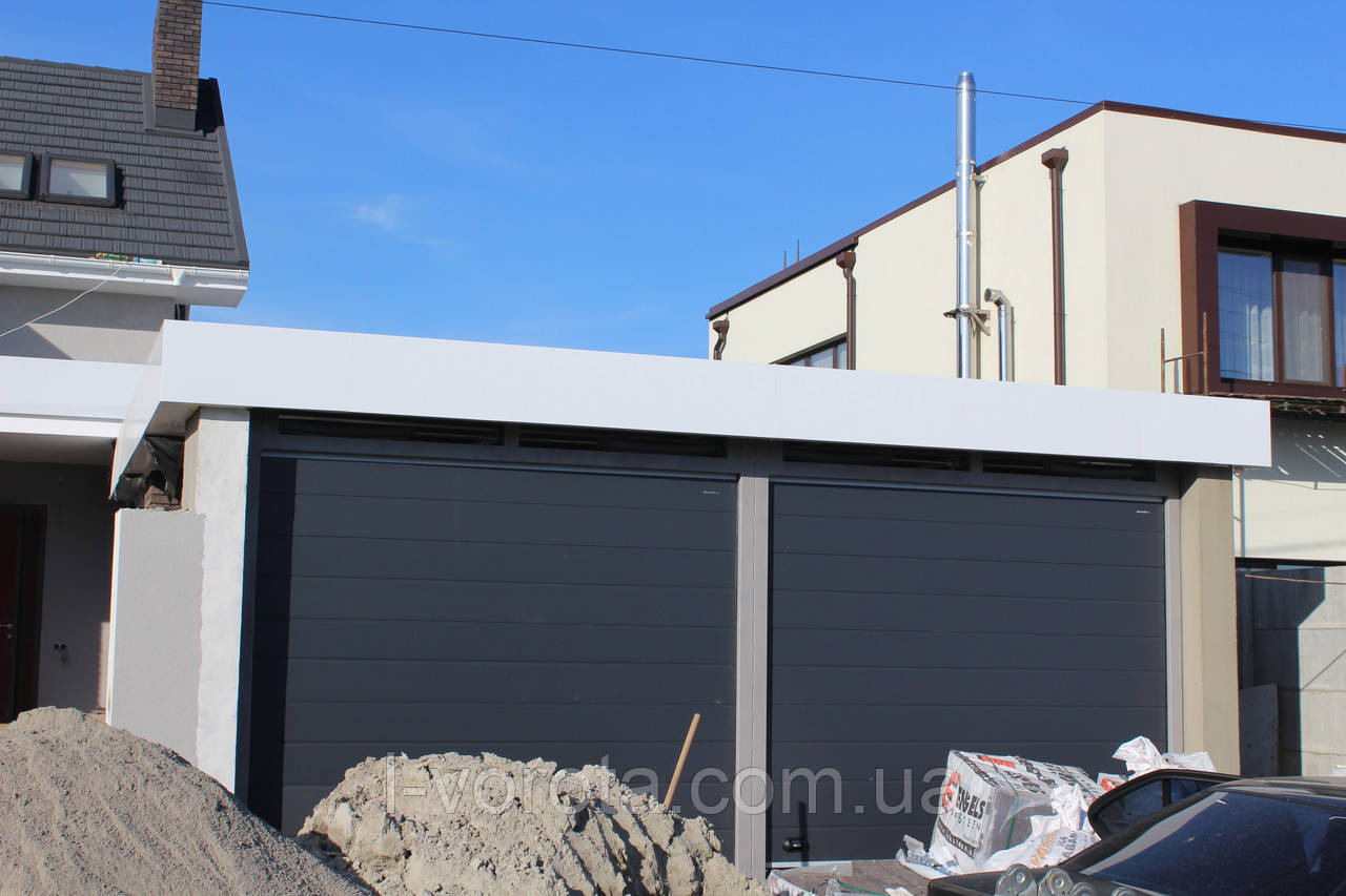 Підйомні ворота для гаражів  2500 × 2500 (колір сатінгрей)