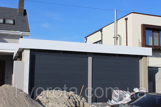 Підйомні ворота для гаражів  2500 × 2500 (колір сатінгрей), фото 1