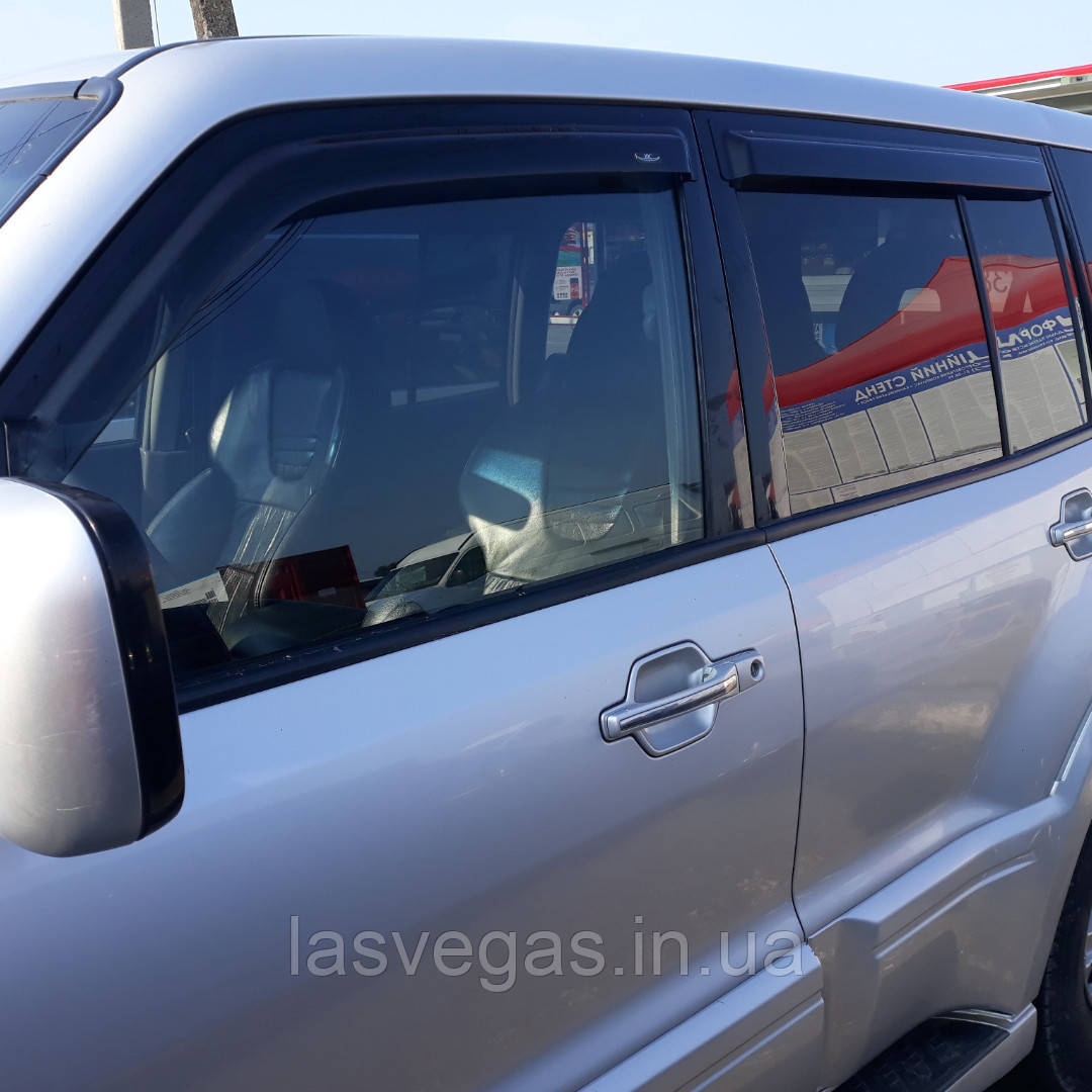 Дефлектори вікон (вітровики) Mitsubishi Pajero Wagon 2007- (Hic/Тайван)