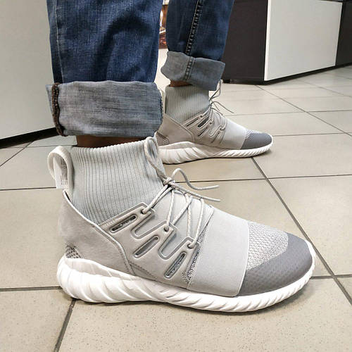Adidas originals tubular doom by8701 deals