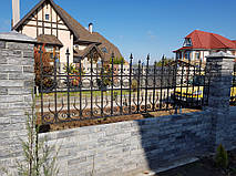 Кованый забор для загородного дома 5