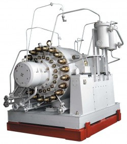 Насос для подачі живильної води з деаератора в парогенератор ПТА-3750, ПТА-3800, фото 1