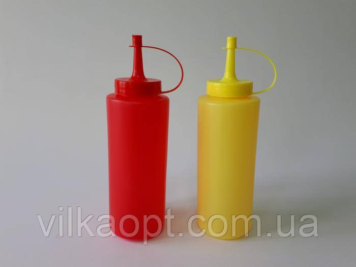 Набір пластмасових пляшок з 2-х L 19 cm.
