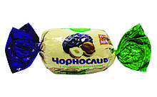Цукерки "ЧОРНОСЛИВ З ФУНДУКОМ"