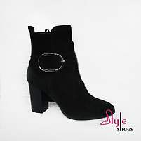 Черевики жіночі демісезонні з гострим носком на підборах цеглинкою чорного кольору «Style Shoes», фото 2