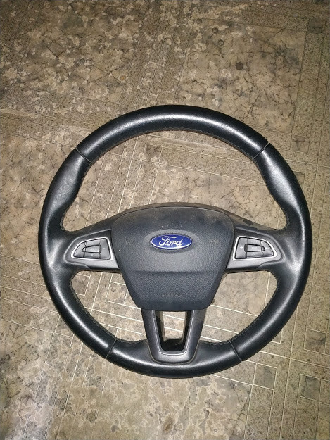 Б/у кермо Ford Focus MK-3 2011-14 З ПОДУШКОЮ