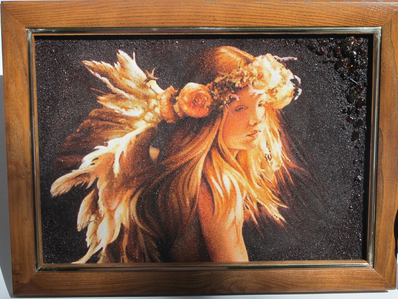 Картина з бурштинової крихти "Рудоволосний ангел" 30х40 см, фото 1