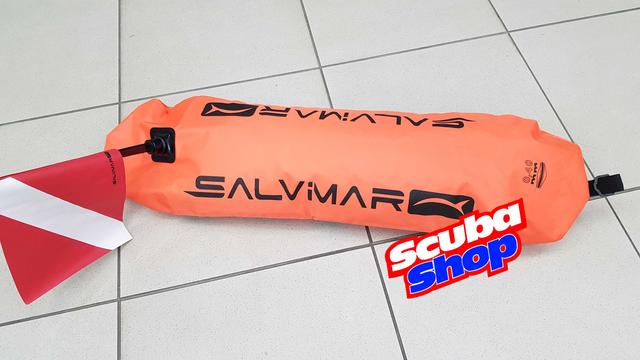 Буй Salvimar Torpedo Nylon з двома прапорами (посилений в нейлоновому чохлі) Буй Salvimar Torpedo Nylon з двома прапорами (посилений в нейлоновому чохлі)
