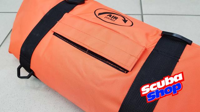 Буй Salvimar Torpedo Nylon з двома прапорами (посилений в нейлоновому чохлі) Буй Salvimar Torpedo Nylon з двома прапорами (посилений в нейлоновому чохлі)