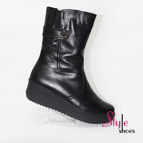 Напівчоботи жіночі з натуральної шкіри чорного кольору, низька танкетка  «Style Shoes»