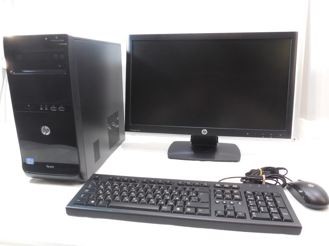 Б/В, комп'ютер у зборі, Intel Core 2 Duo, 2 ядра, ОЗП 8 Гб, HDD 320 ГБ, монітор 22"