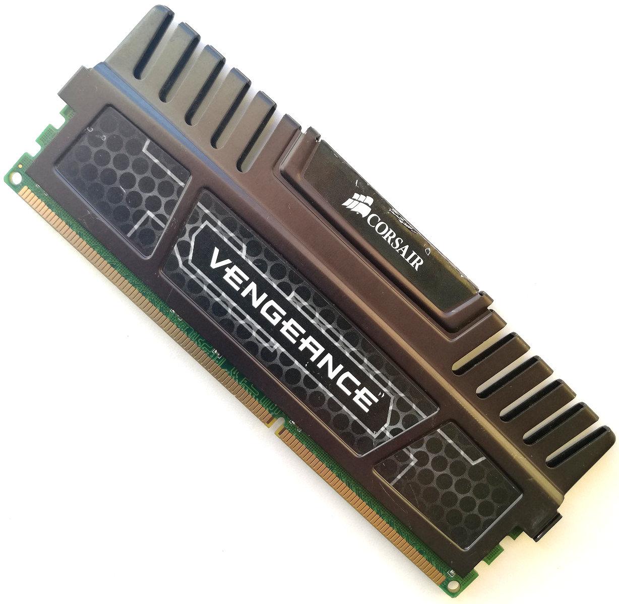 Игровая оперативная память Corsair Vengeance DDR3 4Gb 1600MHz PC3 ...